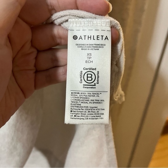 Athleta Coaster Luxe Recover Cozy Crewneck Sweater Sweatshirt Cream XS J2 - Picture 3 of 9